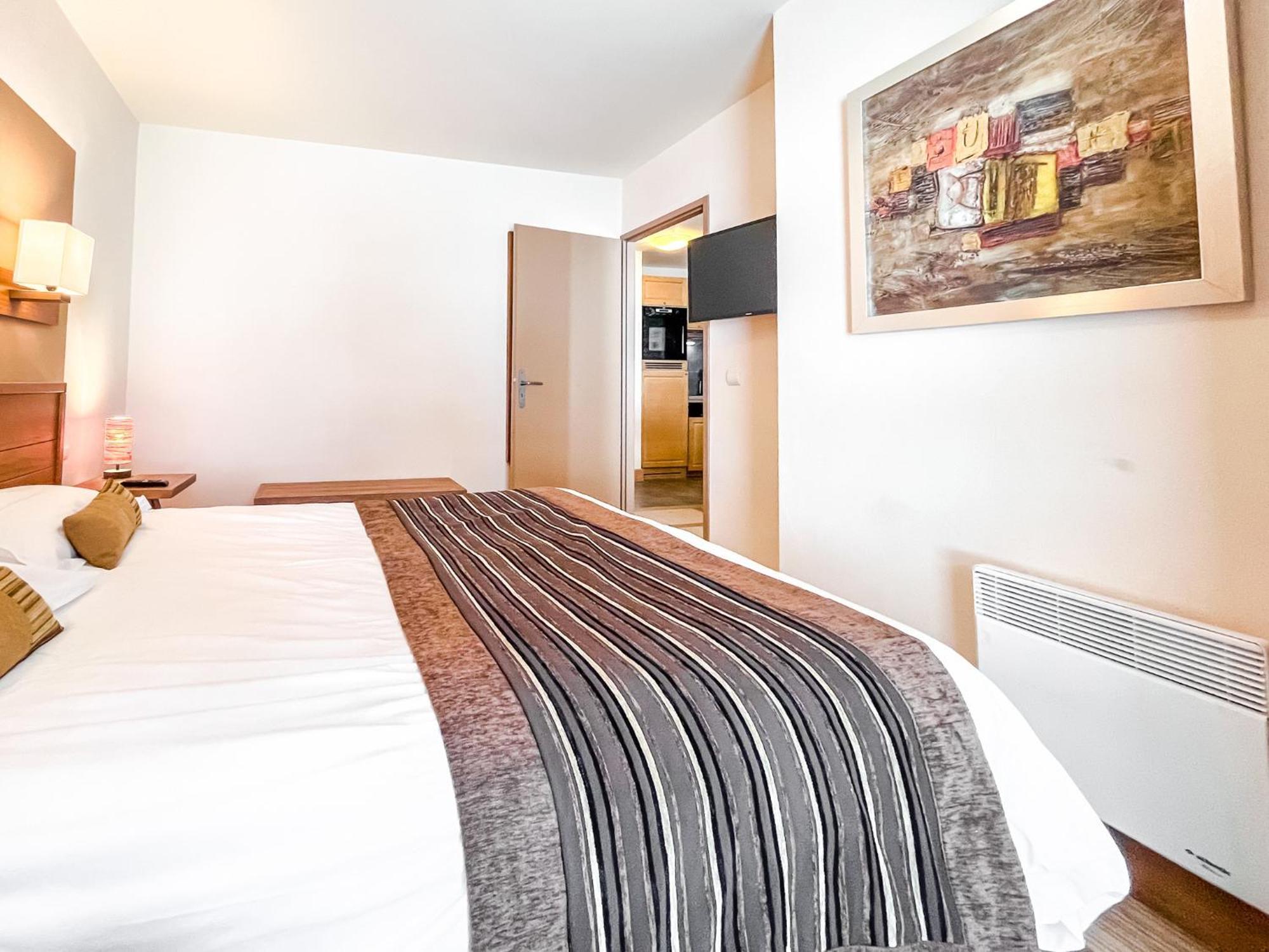 Large One-Bedroom Apartment, Wheelchair Adapted, Les Terrasses D'Eos Flaine Exterior photo